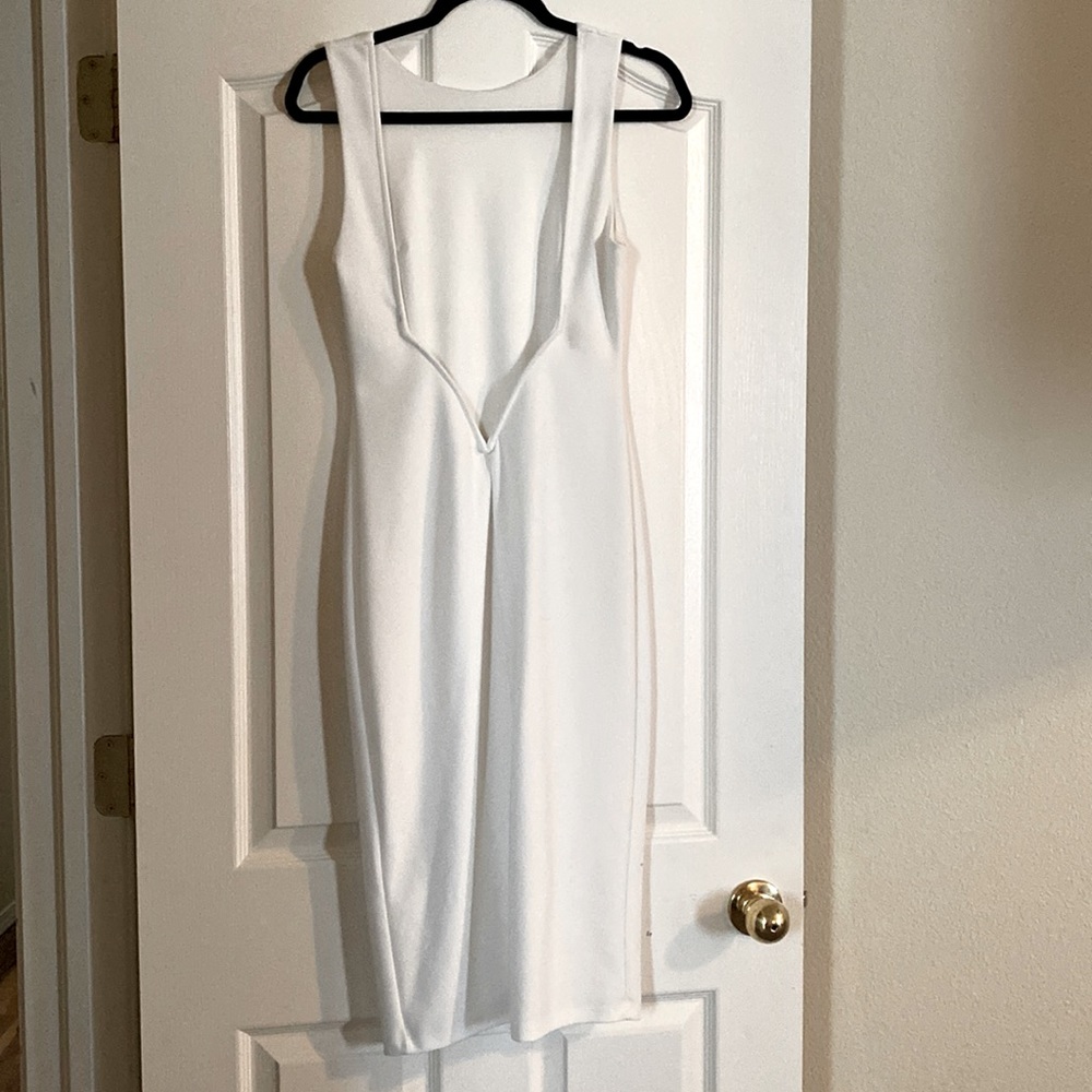 Lulus White Open Back Dress Size M Worn Once